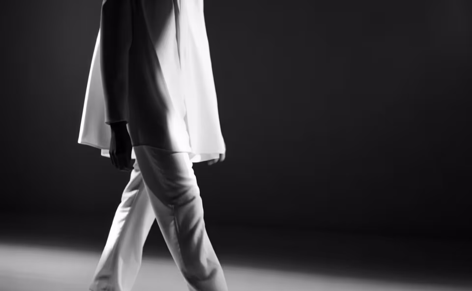 Plain, but Powerful: How Neutral Basics Can Define Your Style